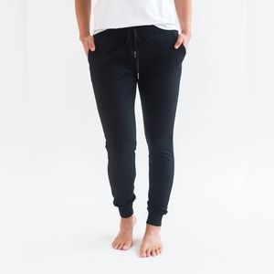 NWT Zyia Black Unwind Jogger (XXXL)